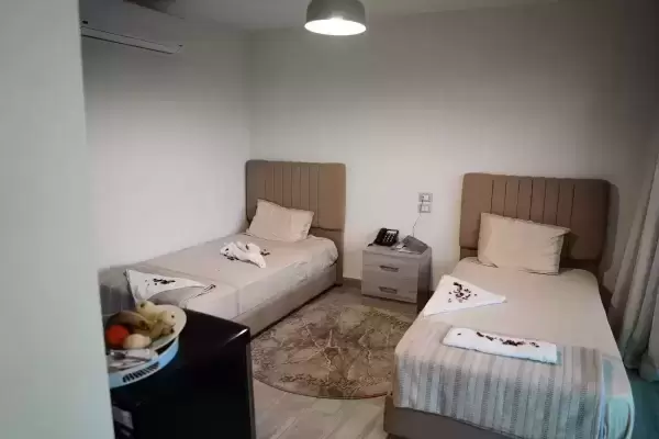 Double Room with Pyramids View