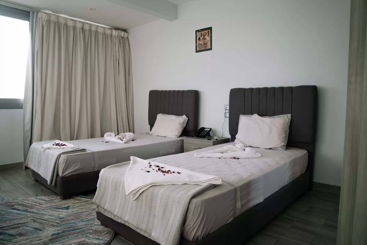 Double Room with Pyramids View