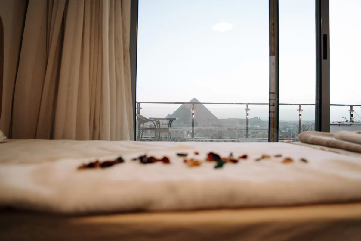 Double Room with Pyramids View