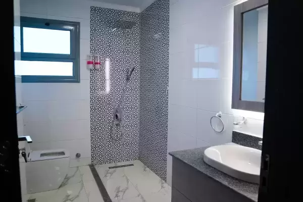 Double Room with Pyramids View