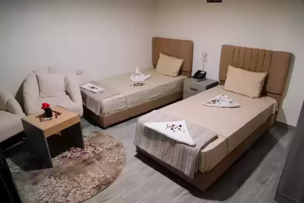 Double room with city view