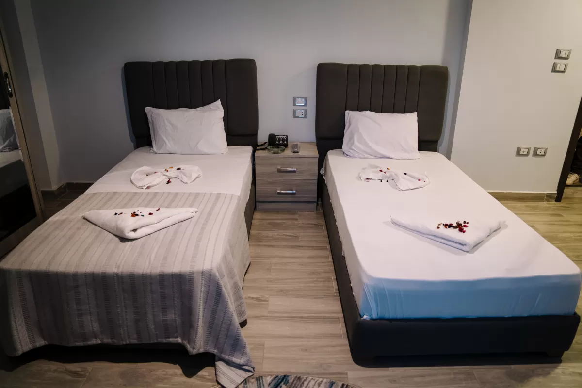 Double room with city view