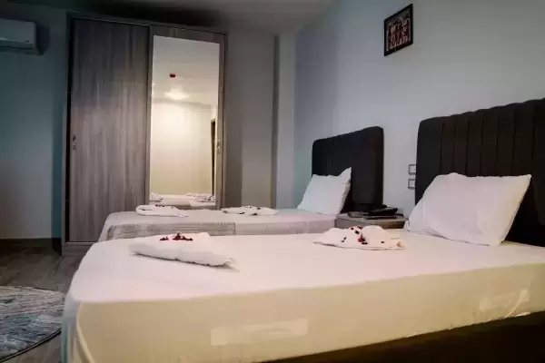 Double room with city view